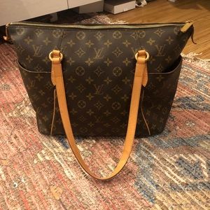 Louis Vuitton Totally mm